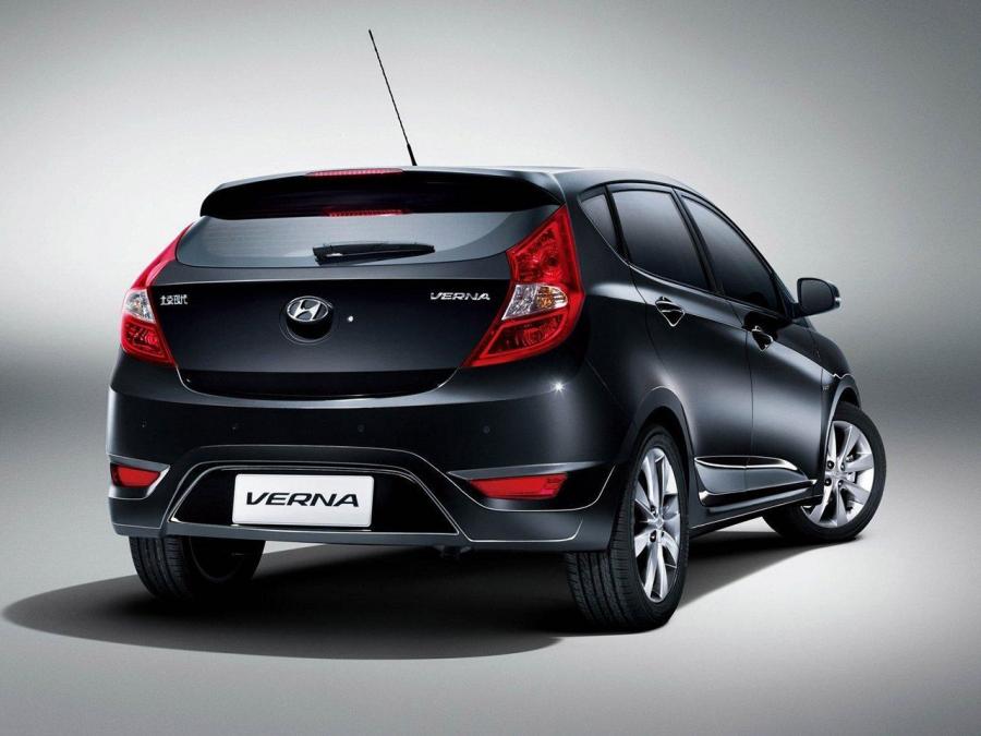  Hyundai Verna 5-Door 2010 года  (фото 2 из 5)